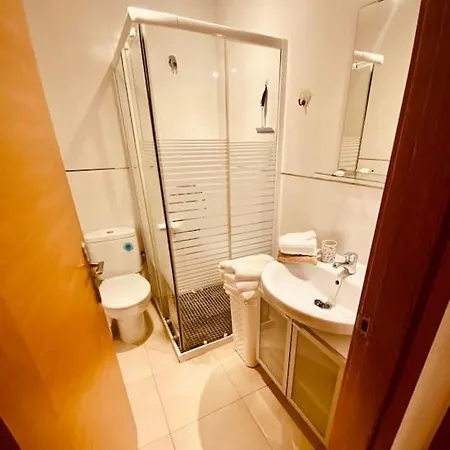 Casa Carol, Un Hogar Fuera De Casa. Tatil Evi *